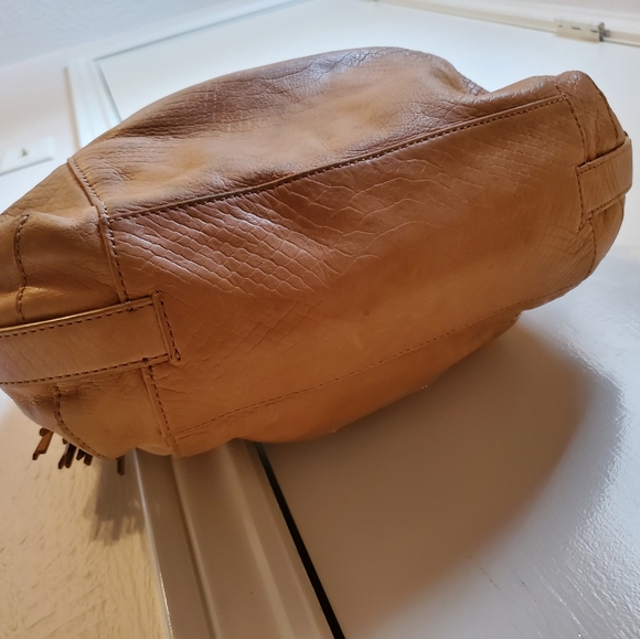 Michael Kors Crocodile Pattern Leather Stachel - Picture 3 of 8